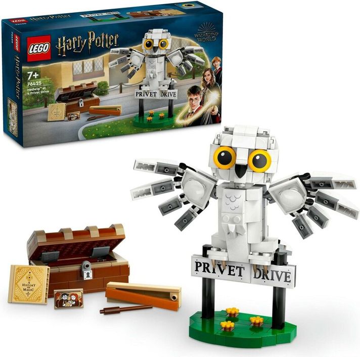 LEGO - Harry Potter 76425 Hedwig a magánösvényen 4