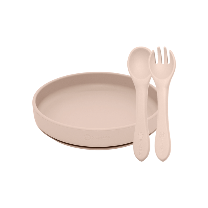 PETITE&MARS - Étkezőszett szilikon TAKE&MATCH 2 db tányér + evőeszközök Deset Sand 6m+